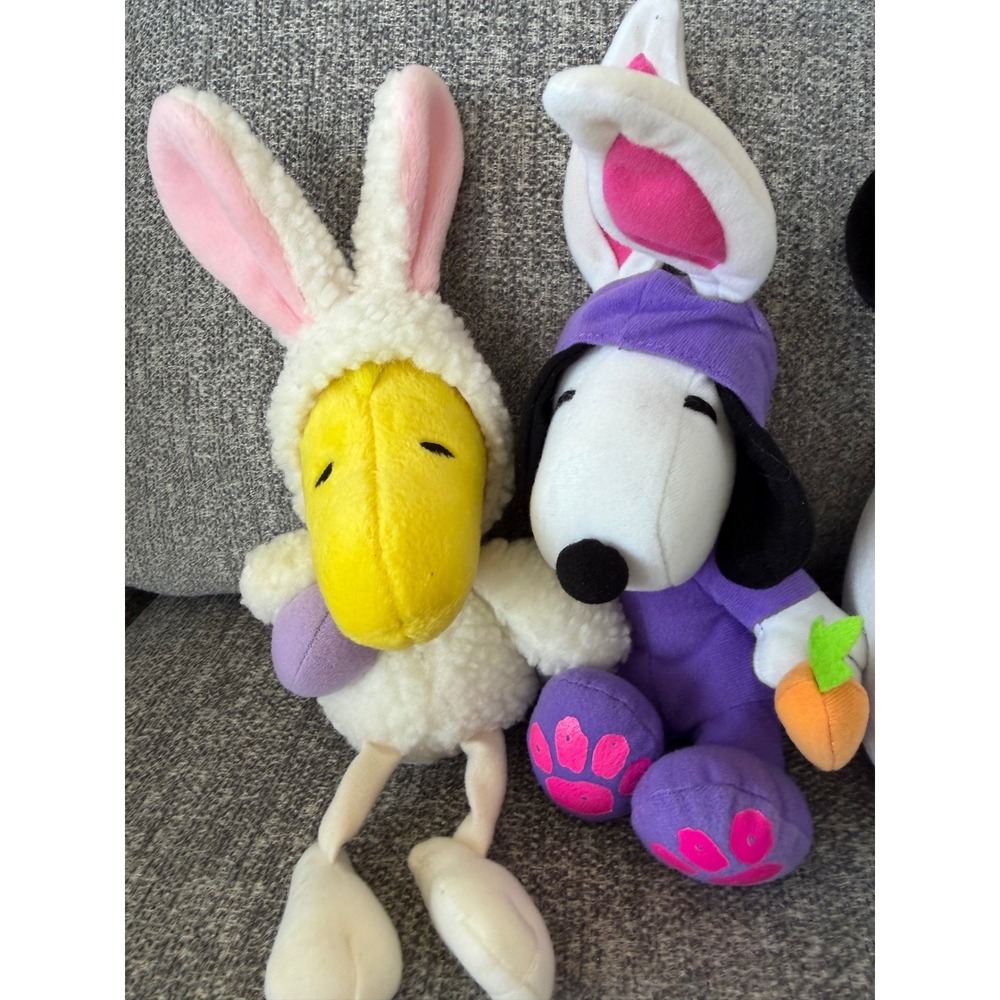 Peanuts Snoopy Woodstock Easter Plush Lot 5pc Bunny Ears Egg Pajamas Hearts - Picture 2 of 7